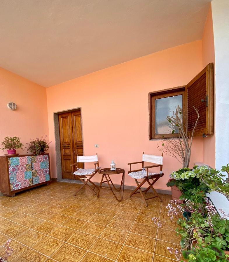 Casa Dei Giunchi Hotell Olbia Exteriör bild